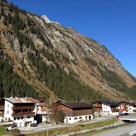 Dobler - S'darhuam Apartment St. Leonhard im Pitztal